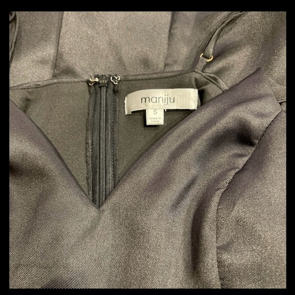 Maniju S black lined full skirt dress with spaghetti straps and back zip - Picture 3 of 8